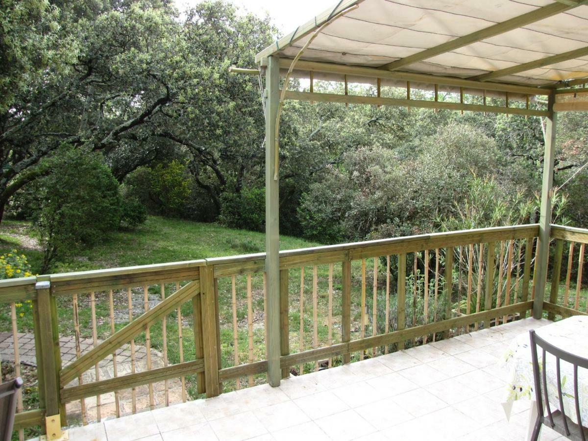 Domaine Du Bois Gite Bleuette Galargues Екстериор снимка